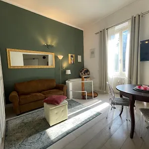 Morgagni Suites- Elegante Bilocale Con Tram T1 Sotto Casa Firenze